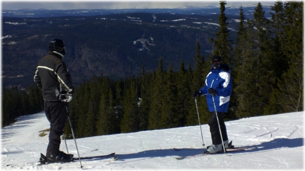 Hafjell con Fakelmannen de fondo