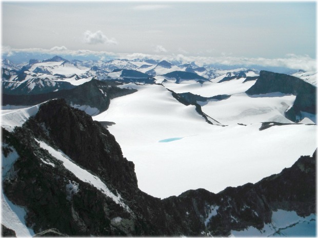 Vista desde el pico mas alto de Noruega Vista desde el pico mas alto de Noruega