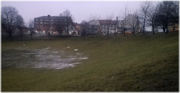 La lluvia se ha comido la nieve. La lluvia se ha comido la nieve.